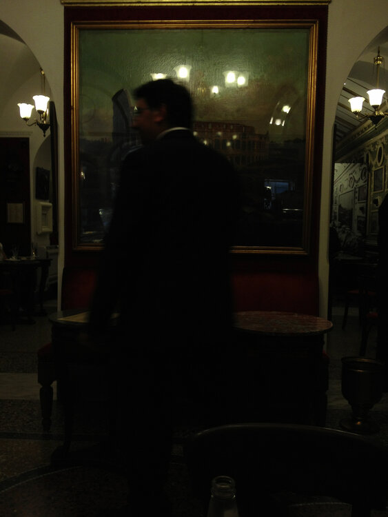 Maître d' - Roma 2012 Barry Kootchin