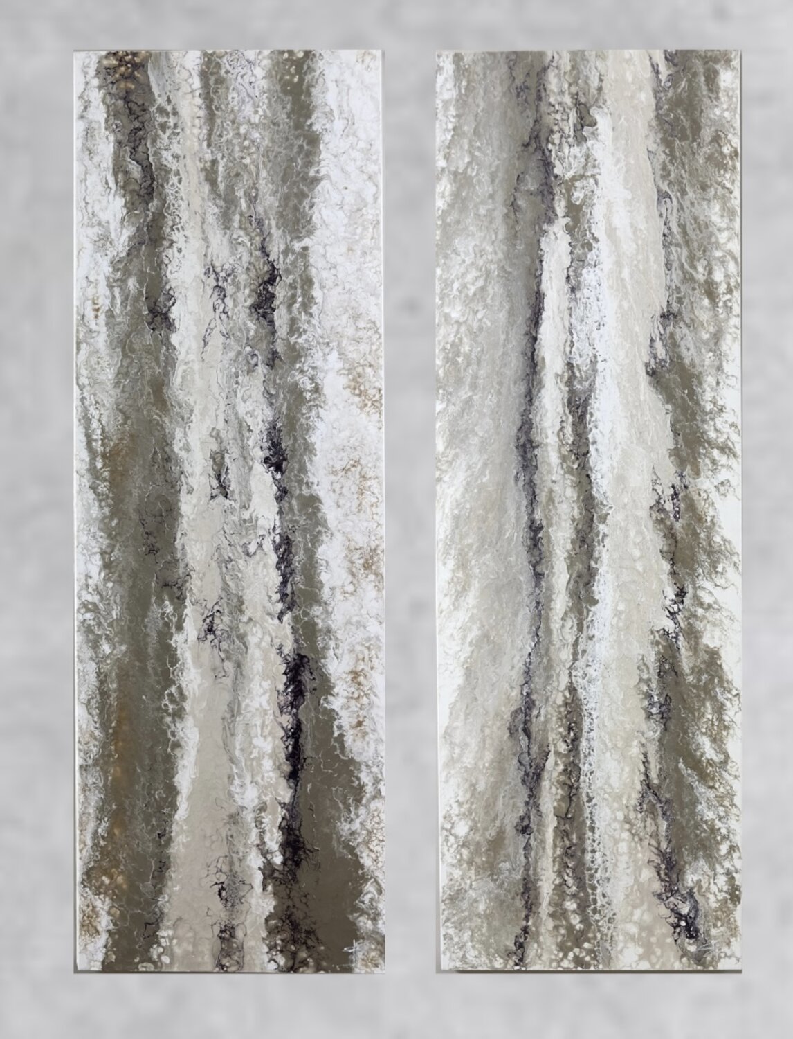 Lithic Drift — Monumental Mineral Diptych, 150 cm Kseniia Turik Peinture originale à vendre