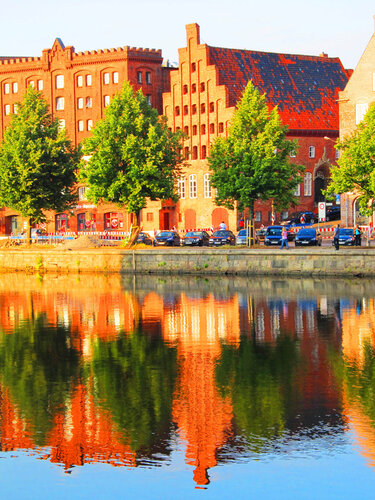 Sweden. Stockholm. Sunset. Reflection in water. Bright joyful vivid cityscape. Large positive naive cheerful fine art for home decor. von Irina BAST, Druck kaufen auf Singulart