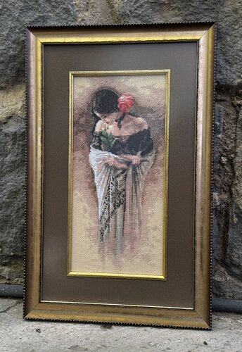 Lady in love. von Lilit Aharonyan, Textil kaufen auf Singulart