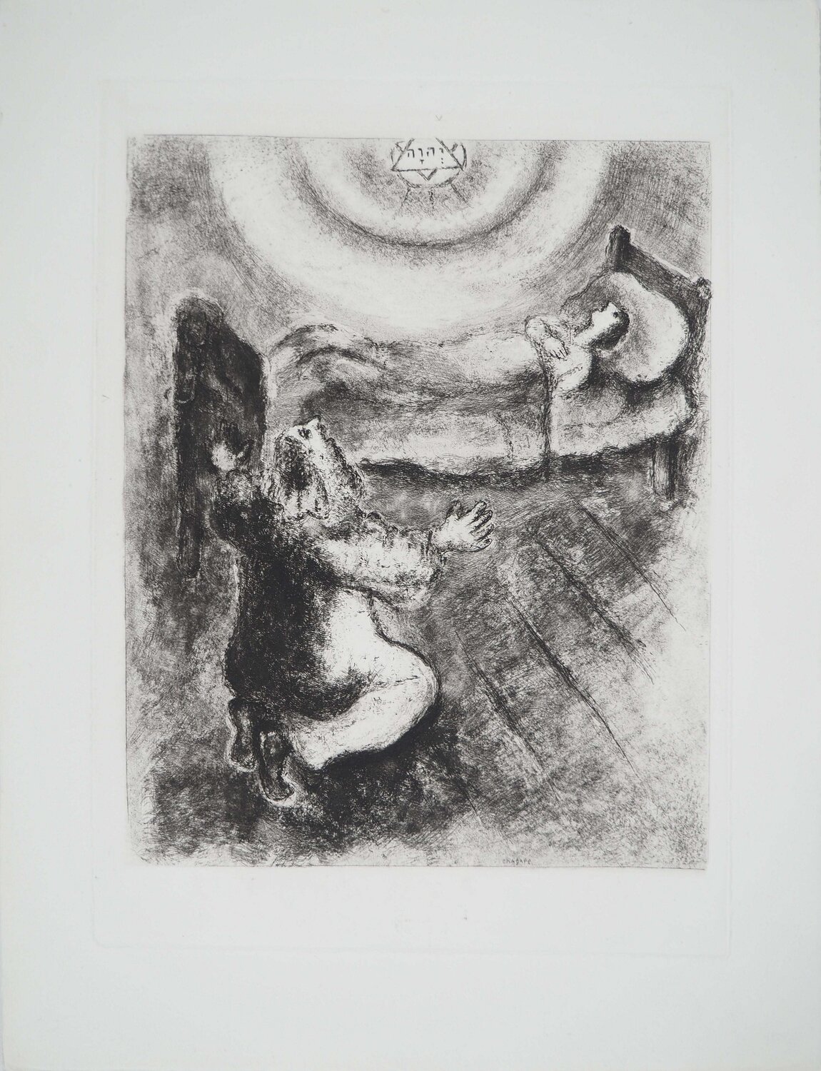 L'enfant ressuscité par Elie, Gravure originale signée Marc Chagall Print for sale
