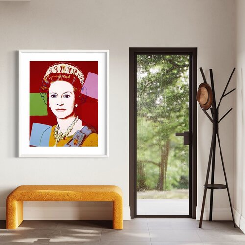 Queen Elizabeth II of the United Kingdom (Royal Edition) di Andy Warhol, Stampa in vendita su Singulart