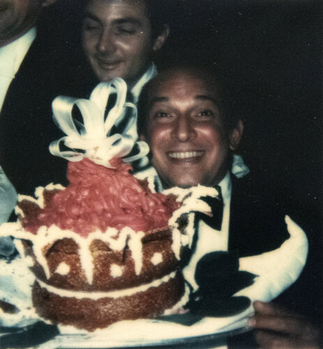 Oscar de la Renta van Andy Warhol, Fotografie te koop op Singulart