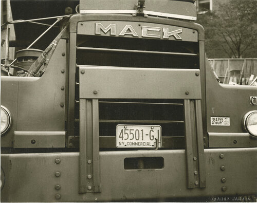 Mack Truck di Andy Warhol, Fotografia in vendita su Singulart