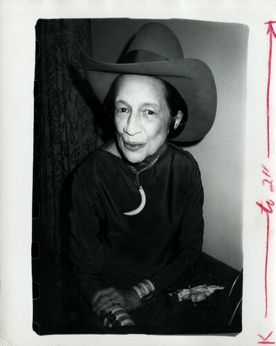 Diana Vreeland wearing a cowboy hat di Andy Warhol, Fotografia in vendita su Singulart