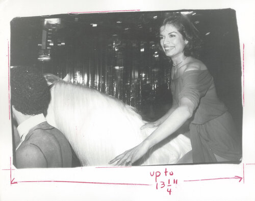 Bianca Jagger - Birthday Party at Studio 54 van Andy Warhol, Fotografie te koop op Singulart