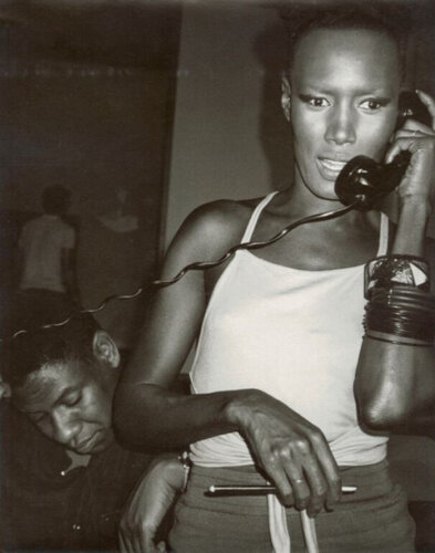 Grace Jones van Andy Warhol, Fotografie te koop op Singulart