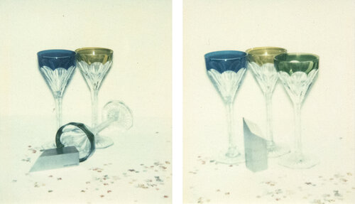 Committee 2000 Champagne Glasses di Andy Warhol, Fotografia in vendita su Singulart
