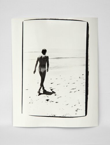 Jon Gould in Montauk di Andy Warhol, Fotografia in vendita su Singulart