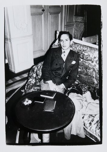 Photograph of Fred Hughes Seated at a Table di Andy Warhol, Fotografia in vendita su Singulart