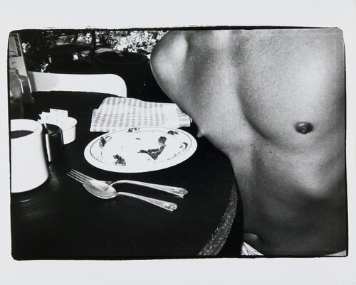 Photograph of Christopher Makos' Chest di Andy Warhol, Fotografia in vendita su Singulart