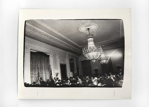 White House Ballroom di Andy Warhol, Fotografia in vendita su Singulart