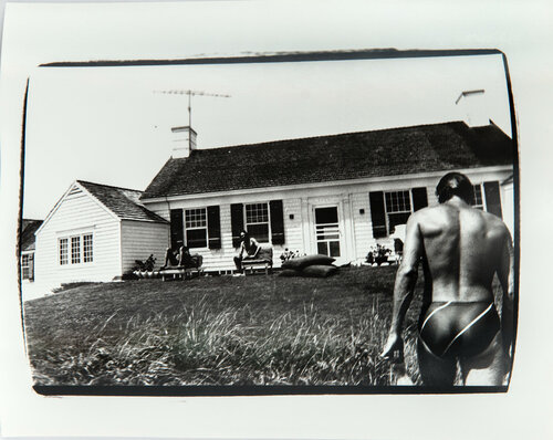Jon Gould in Montauk di Andy Warhol, Fotografia in vendita su Singulart