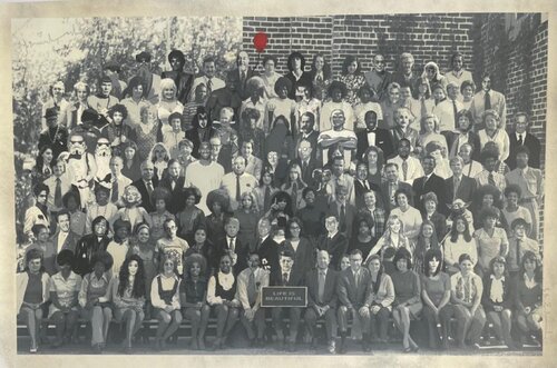 World Class (with John F. Kennedy, Mick Jagger, Marilyn Monroe, Jean-Michel Basquiat, Andy Warhol, Albert Einstein and many more) by Mr. Brainwash, Print for Sale on Singulart