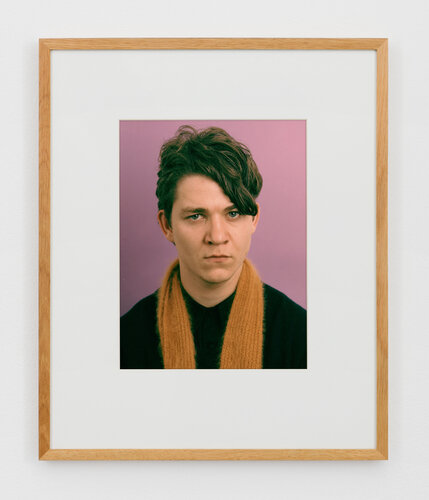 Porträt (A. Pümpel) van Thomas Ruff, Fotografie te koop op Singulart