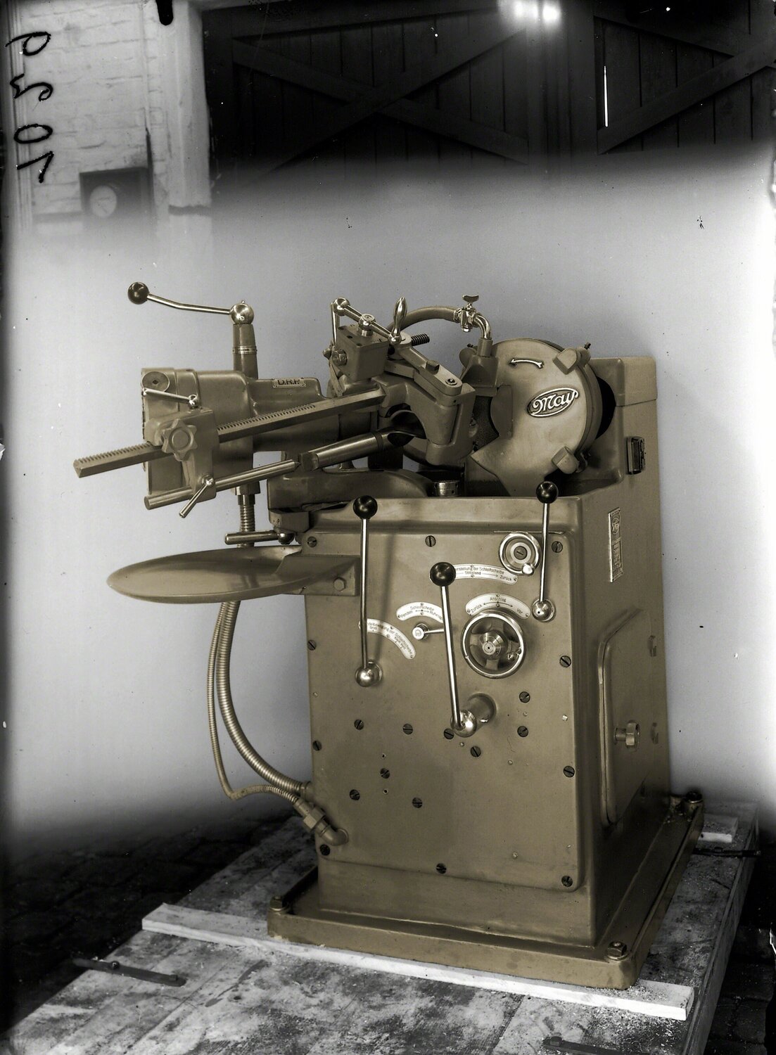 Machine 1029 Thomas Ruff Fotografie te koop