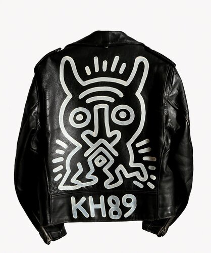 Schott Motorcycle Jacket Painting par Keith Haring, Peinture en vente sur Singulart