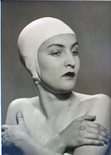 Meret Oppenheim by Man Ray, 사진 for Sale on Singulart