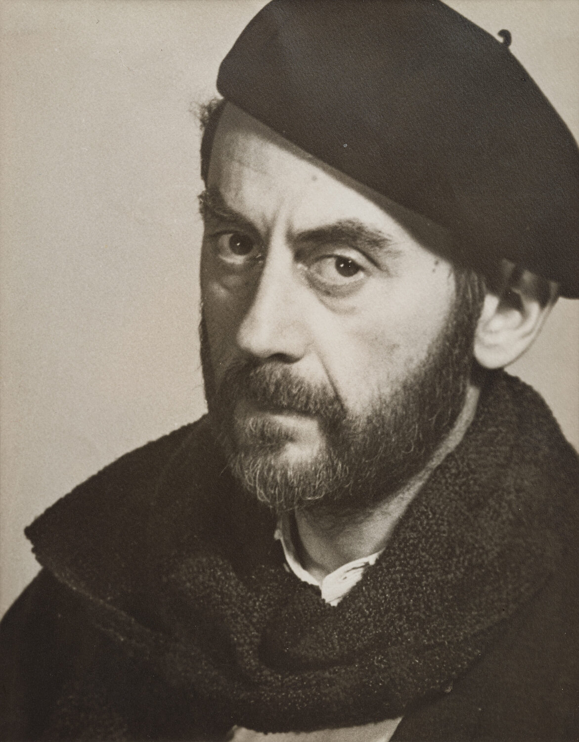 Self Portrait in Beret Man Ray Fotografie te koop