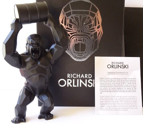 Black Kong von Richard Orlinski, Skulptur kaufen auf Singulart