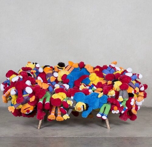 Gang (Sofa) von KAWS, Andere Medien kaufen auf Singulart