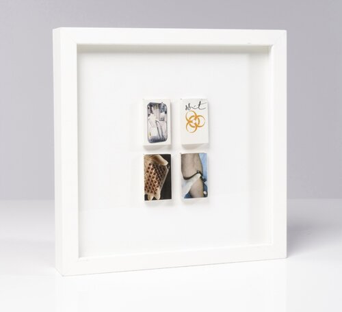Pharmacy Restaurant Matchboxes (Set of 4) par Damien Hirst, Autres supports en vente sur Singulart