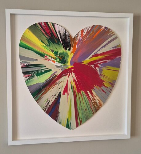 Untitled (spin - heart) von Damien Hirst, Malerei kaufen auf Singulart