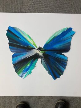Damien Hirstの作品をSINGULARTで販売中