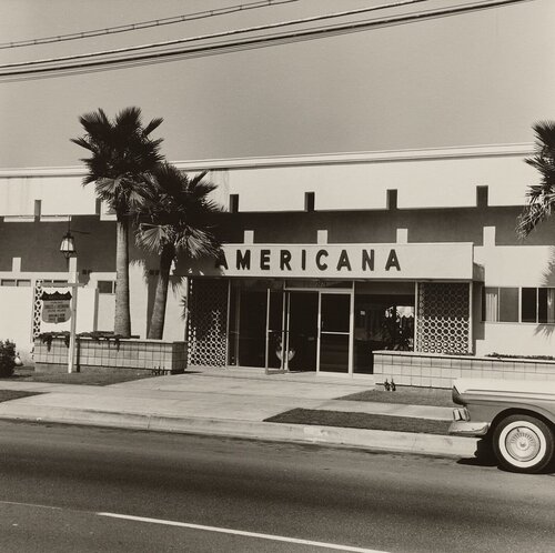 Americana from Twentvfive Apartments di Ed Ruscha, Fotografia in vendita su Singulart