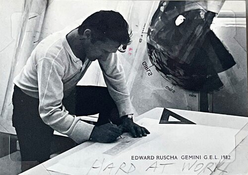 EDWARD RUSCHA GEMINI GEL - HARD AT WORK - Letter to National Gallery Director (Hand Signed by Ed Ruscha) par Ed Ruscha, Œuvre sur papier en vente sur Singulart