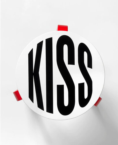 Kiss van Barbara Kruger, Andere media te koop op Singulart