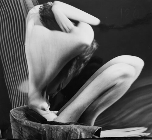 Distortion #120 par André Kertész, Photographie en vente sur Singulart