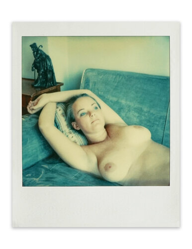 Nude in Repose, New York par André Kertész, Photographie en vente sur Singulart