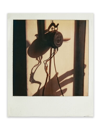 Intercom par André Kertész, Photographie en vente sur Singulart