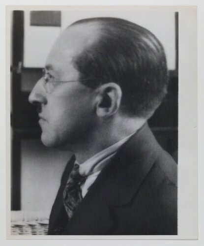 Piet Mondrian par André Kertész, Photographie en vente sur Singulart