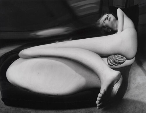 Distortion #40 par André Kertész, Photographie en vente sur Singulart
