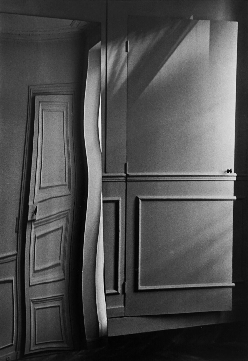 Paris Door André Kertész Fotografie te koop