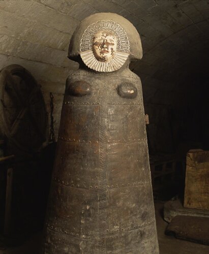 Iron maiden, chillingham castle, england (Torture) van Andres Serrano, Fotografie te koop op Singulart