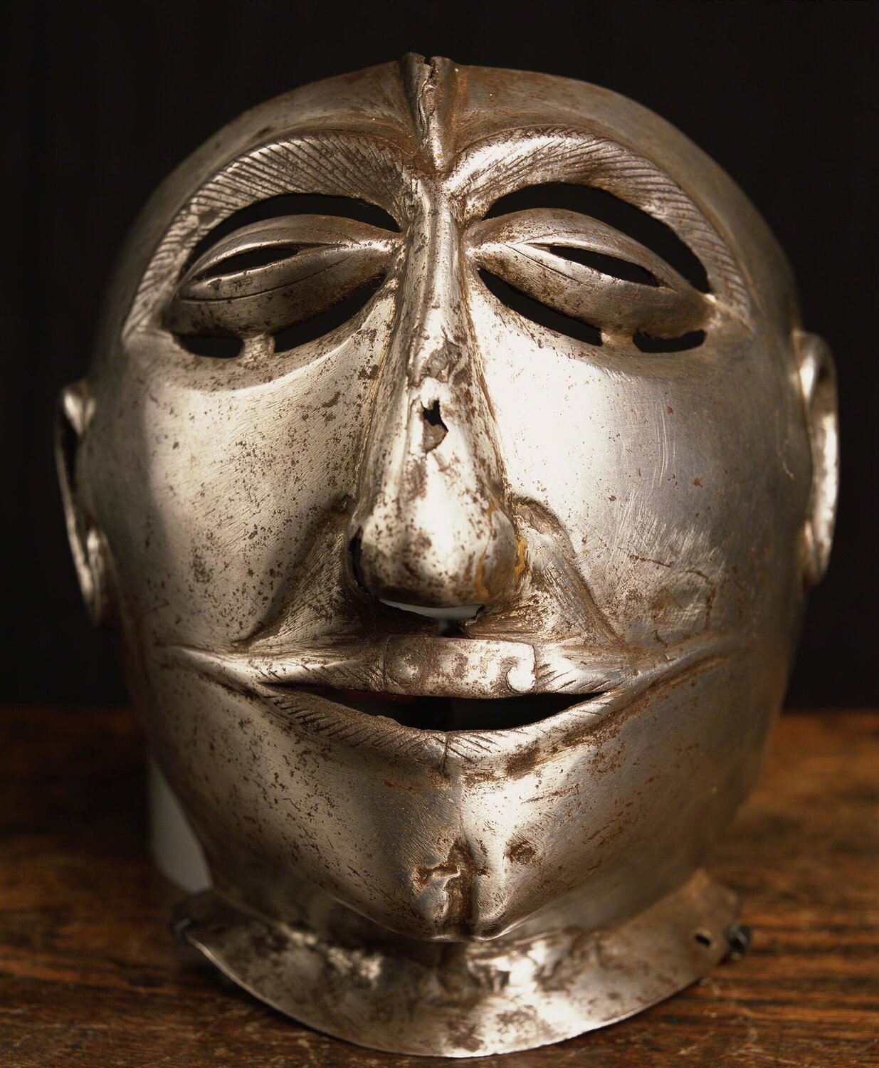 Fool’s Mask II, Hever Castle, England (Torture) Andres Serrano Fotografie zu verkaufen