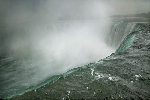 Niagara Falls, Ontario, Canada van Annie Leibovitz, Fotografie te koop op Singulart