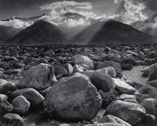 Mount Williamson, Sierra Nevada, from Manzanar, California van Ansel Adams, Fotografie te koop op Singulart