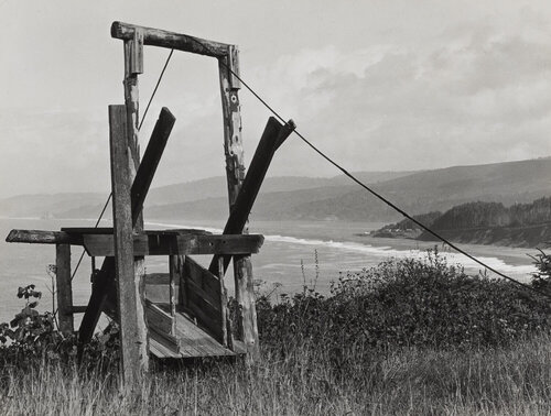 Wooden Derrick, Mendocino, California van Ansel Adams, Fotografie te koop op Singulart