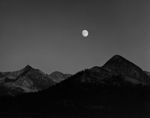 Moonrise from Glacier Point, Yosemite Nat'l Park, CA van Ansel Adams, Fotografie te koop op Singulart