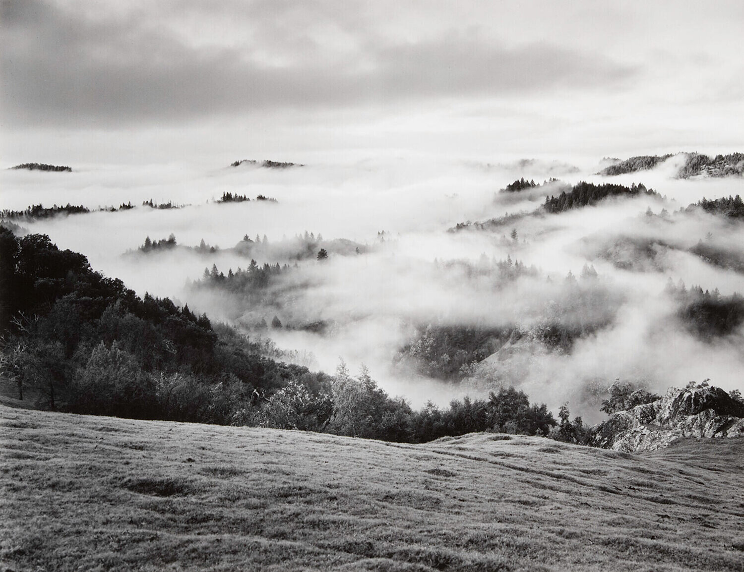 Clearing Storm, Sonoma County Hills, CA Ansel Adams Fotografie zu verkaufen