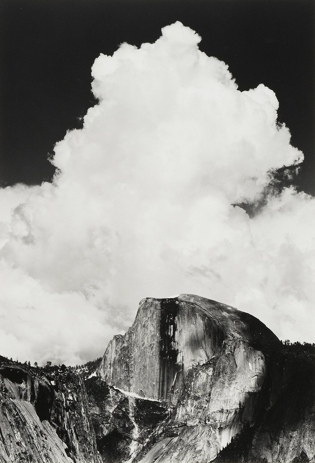 Half Dome, Thunder Cloud Ansel Adams Fotografie zu verkaufen