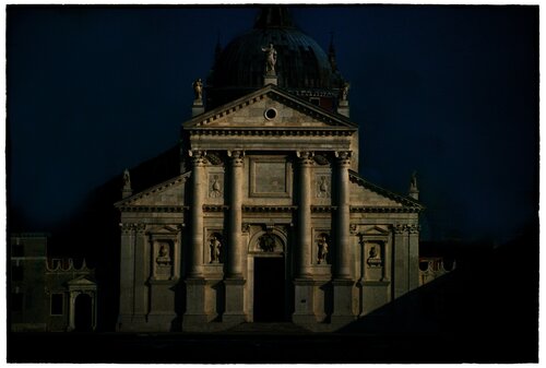 Untitled van Bill Henson, Fotografie te koop op Singulart