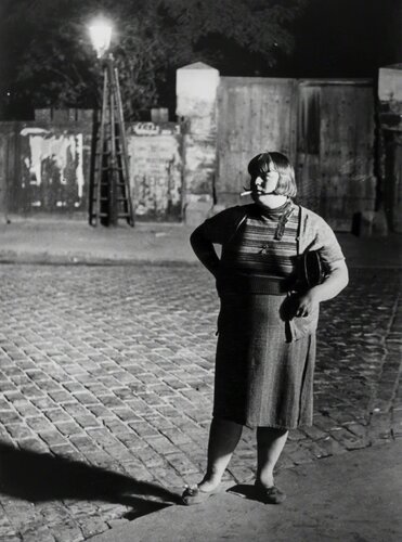 Fille de Joie, Quartier d'Italie van Brassaï, Fotografie te koop op Singulart