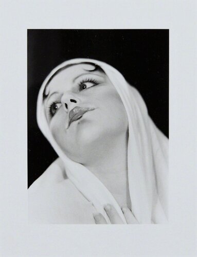 Untitled (Madonna) van Cindy Sherman, Fotografie te koop op Singulart