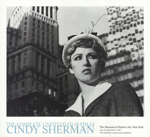 Untitled Film Still #21 - Signed de Cindy Sherman, Impresión a la venta en Singulart