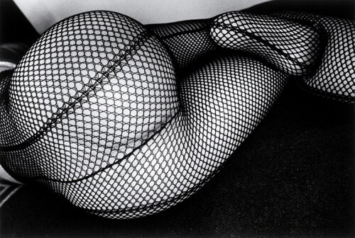 How to Create a Beautiful Picture 6: Tights in Shimotakaido van Daido Moriyama, Fotografie te koop op Singulart
